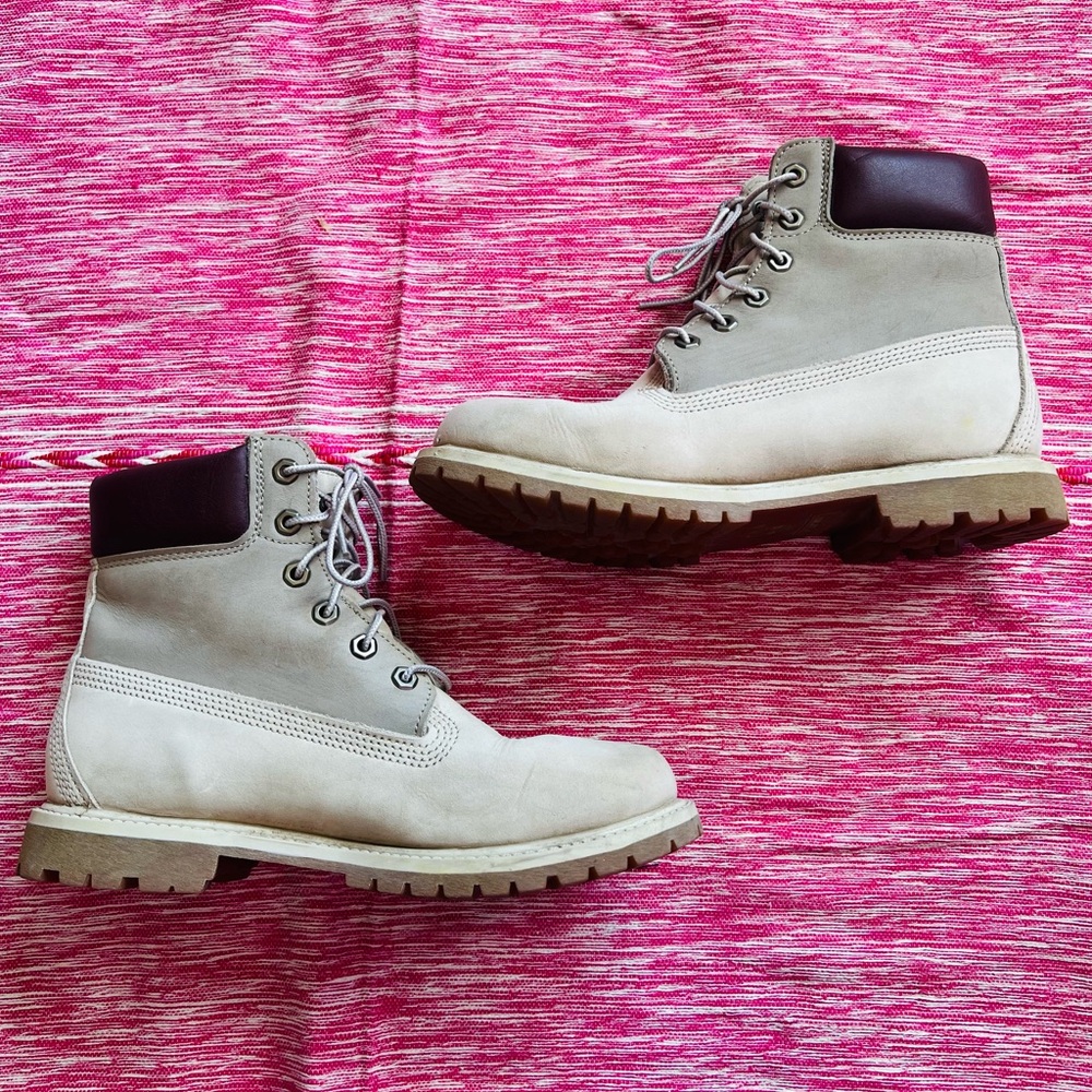 Timberland Cream Lace-Up Boots